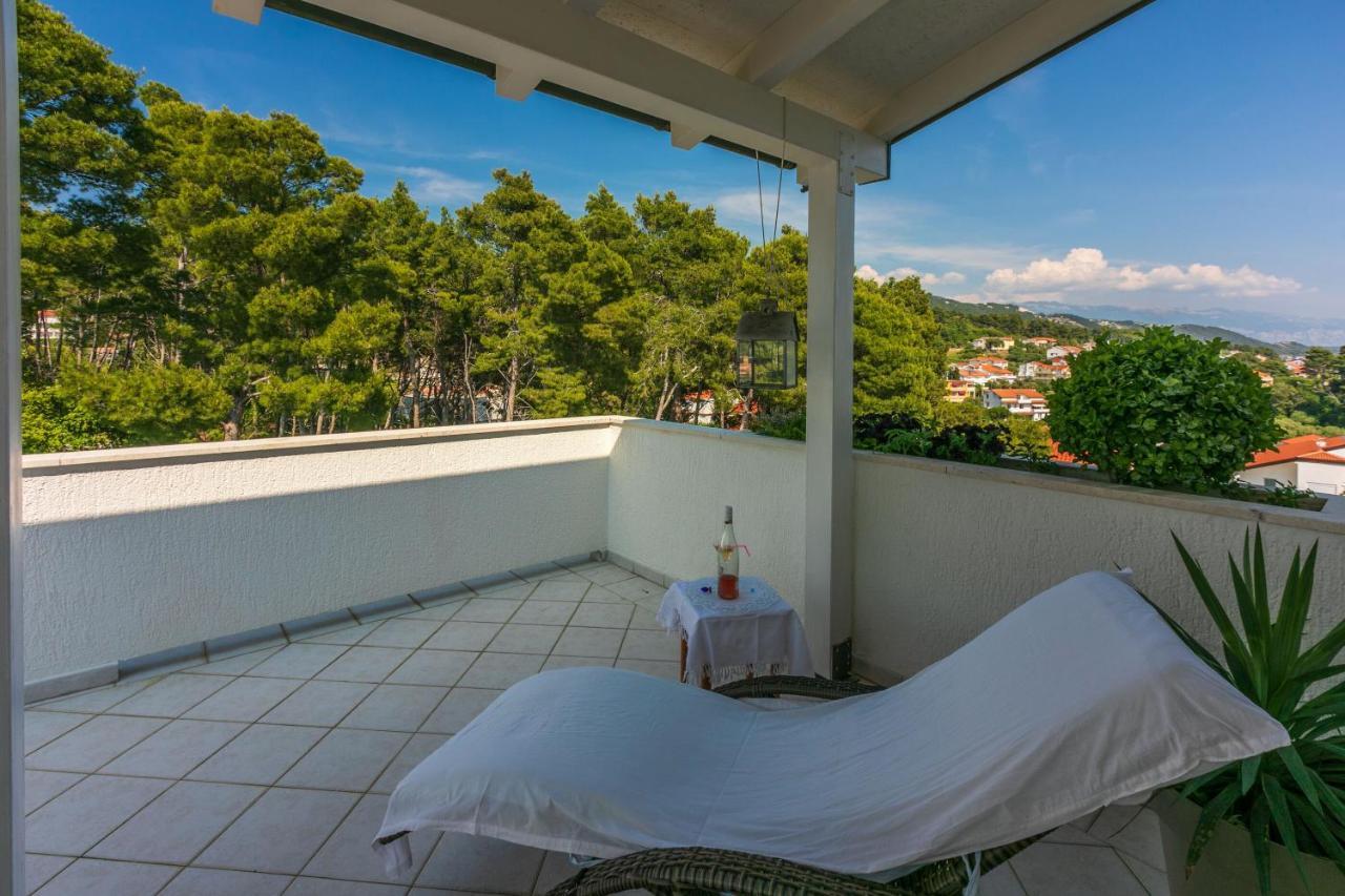 Apartments Vila Antula Banjol Exteriér fotografie