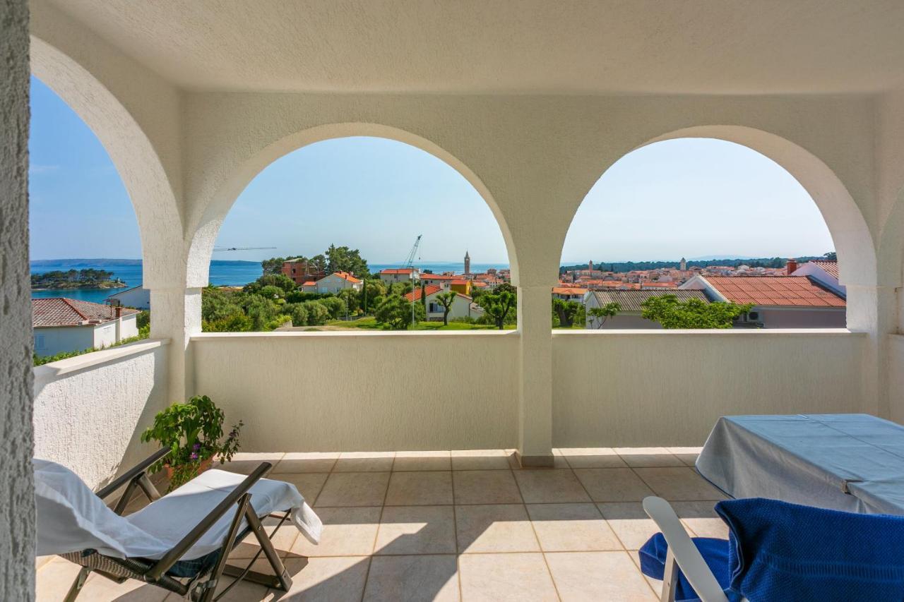 Apartments Vila Antula Banjol Exteriér fotografie